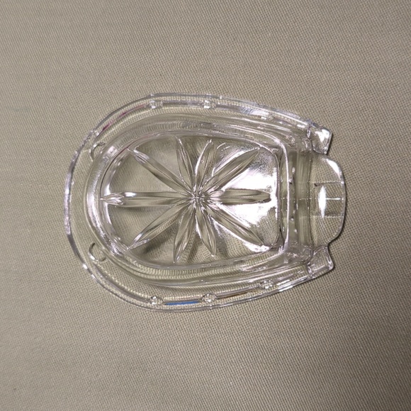 Vintage napkin rings and dish - Picture 6 of 7